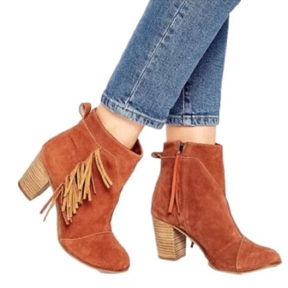 TOMS Lunata Western Boho Tassel Suede Bootie Stacked Block Heel, Brown Size 8.5 - Picture 1 of 17